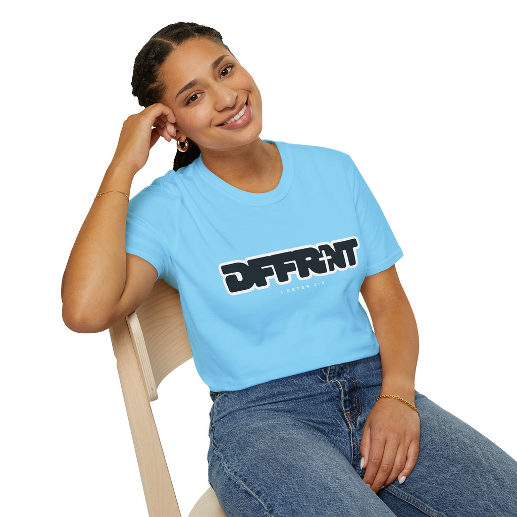 Different(DFFRNT) Text Logo T-Shirt