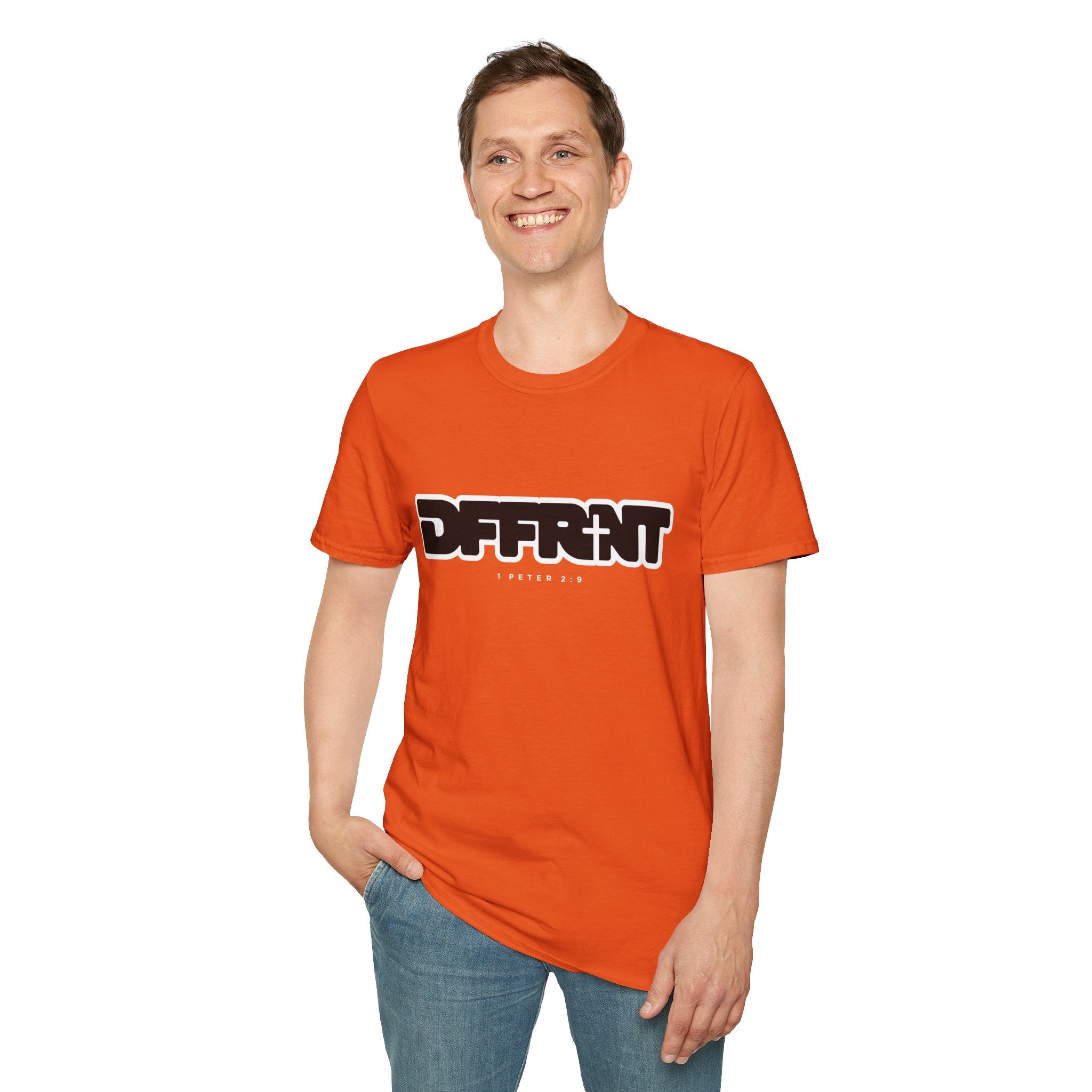 Different(DFFRNT) Text Logo T-Shirt
