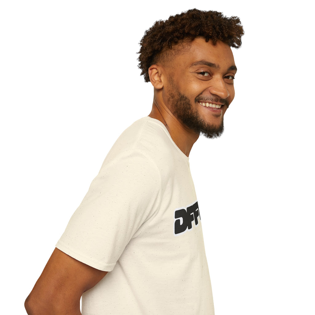 Different(DFFRNT) Text Logo T-Shirt