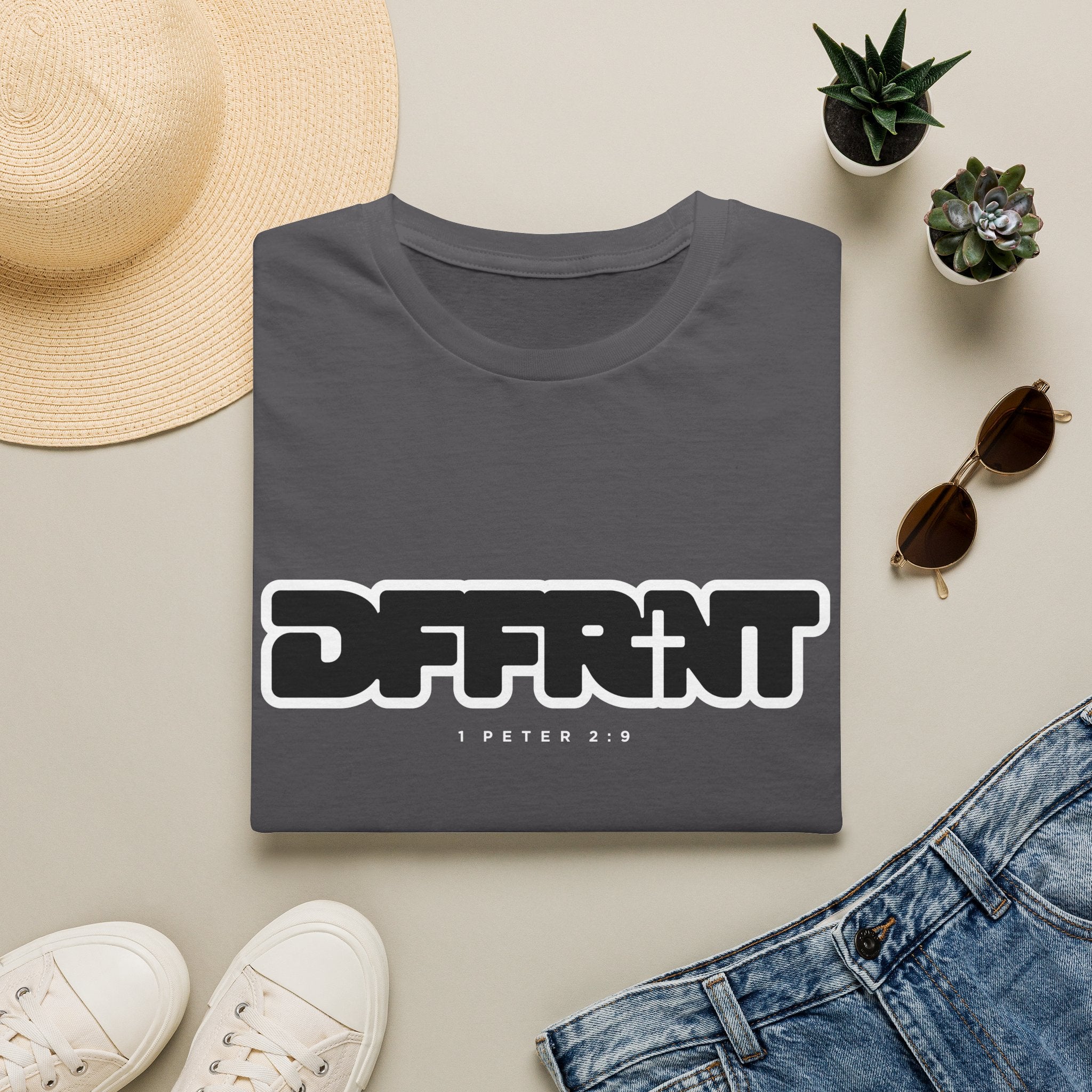 Different(DFFRNT) Text Logo T-Shirt
