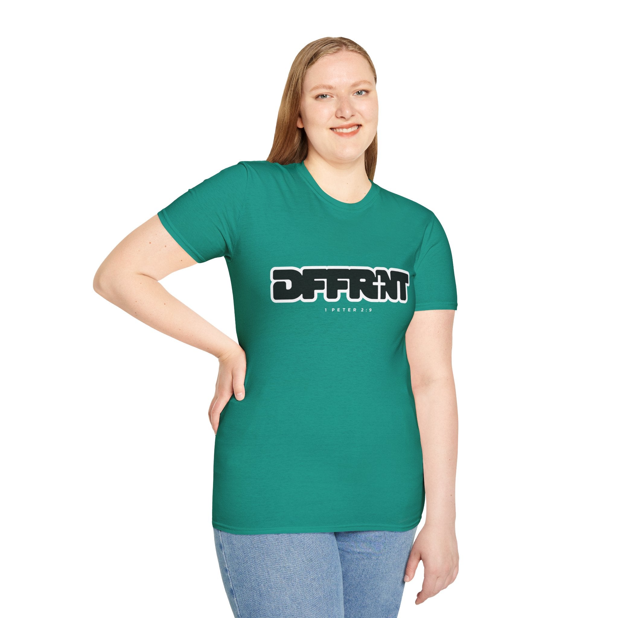 Different(DFFRNT) Text Logo T-Shirt