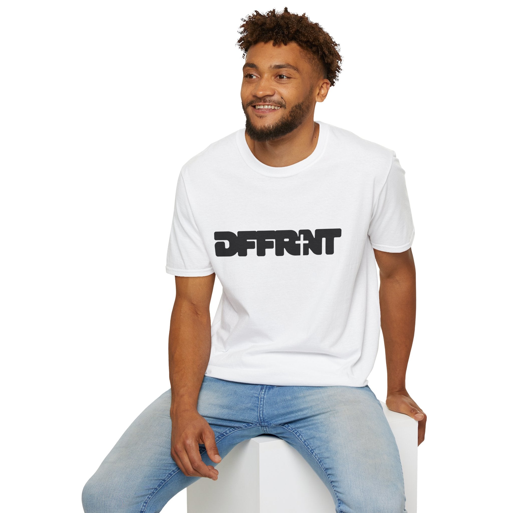 Different(DFFRNT) Text Logo T-Shirt