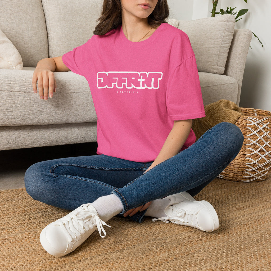 Dffrnt (hallow)Logo T-Shirt