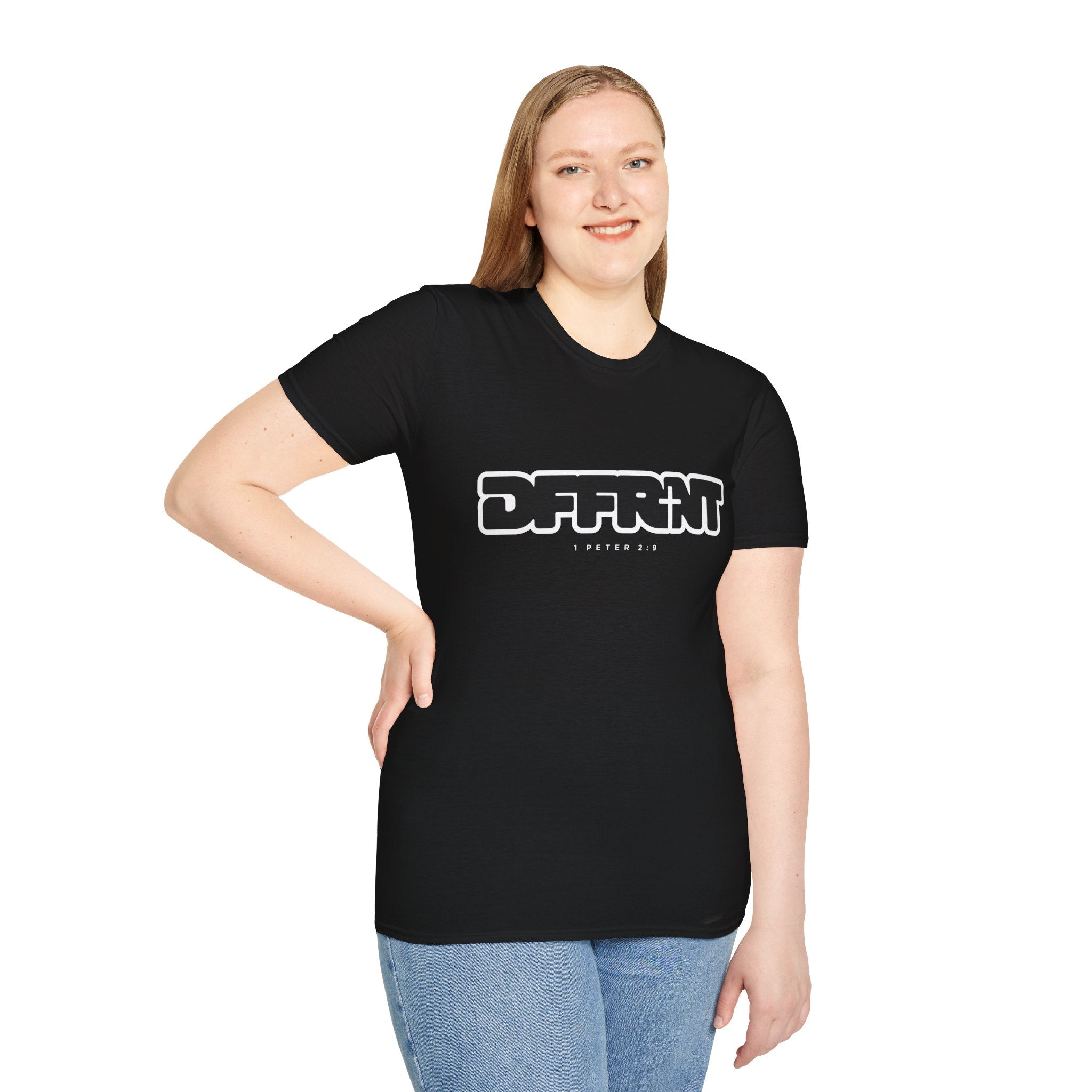 Different(DFFRNT) Text Logo T-Shirt