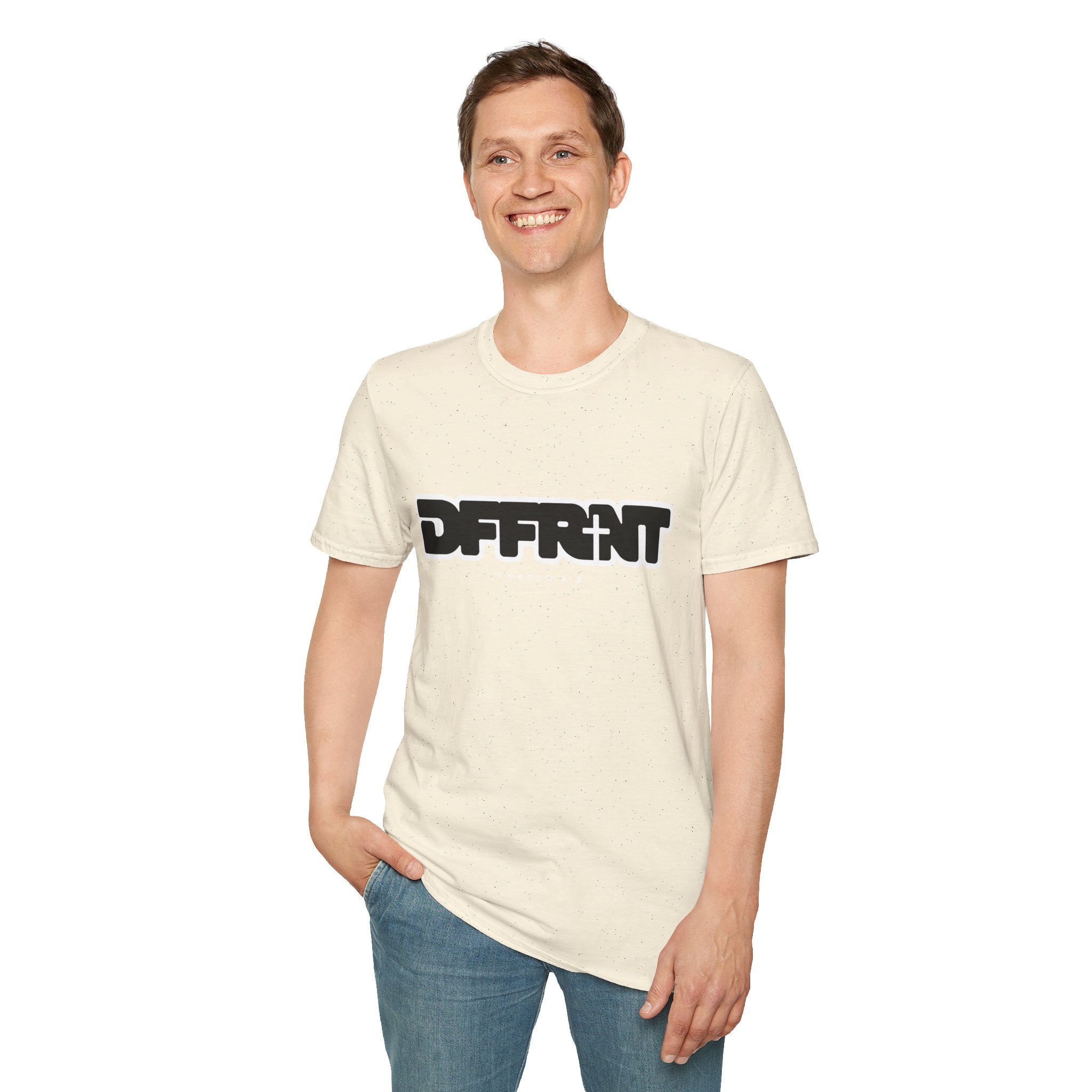 Different(DFFRNT) Text Logo T-Shirt