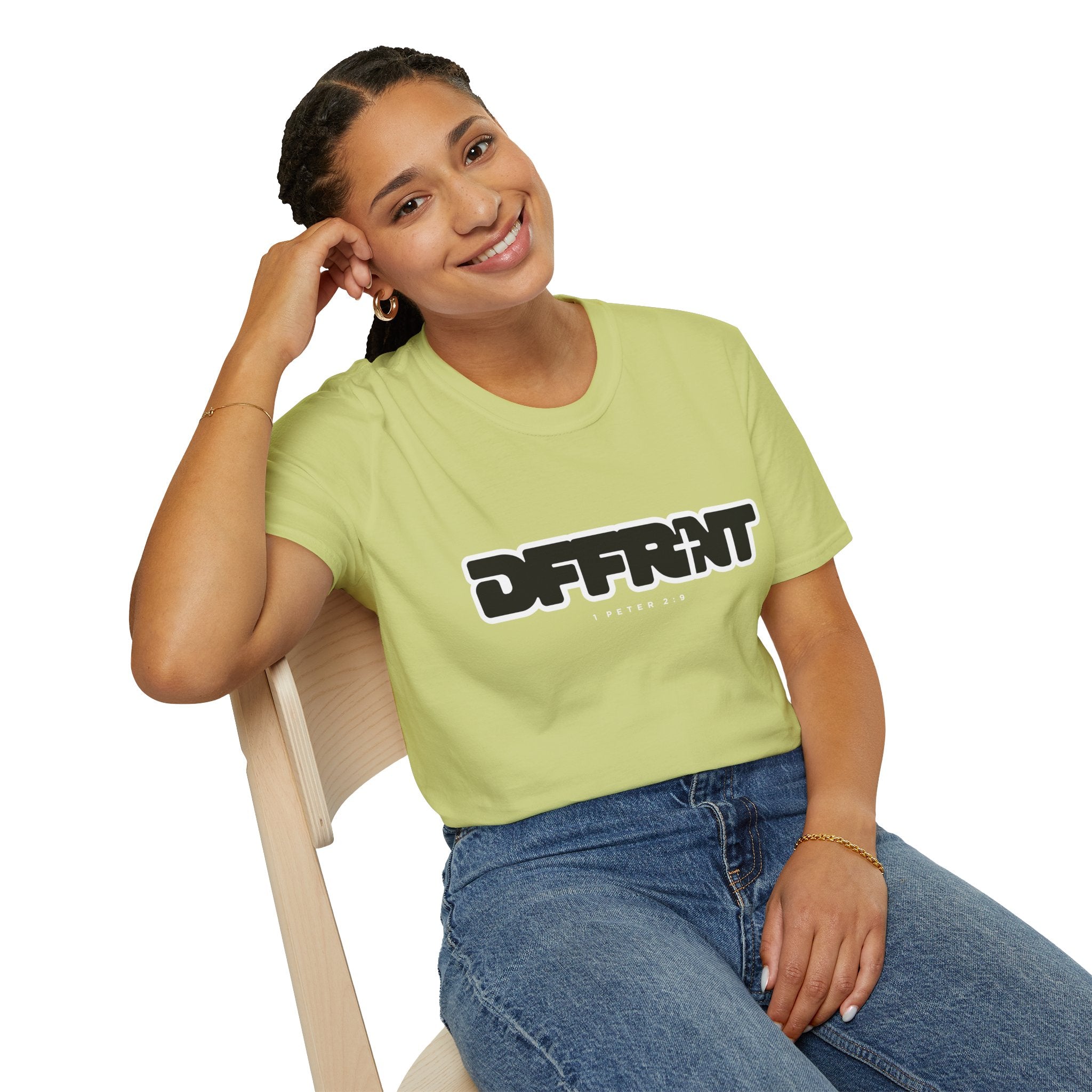 Different(DFFRNT) Text Logo T-Shirt