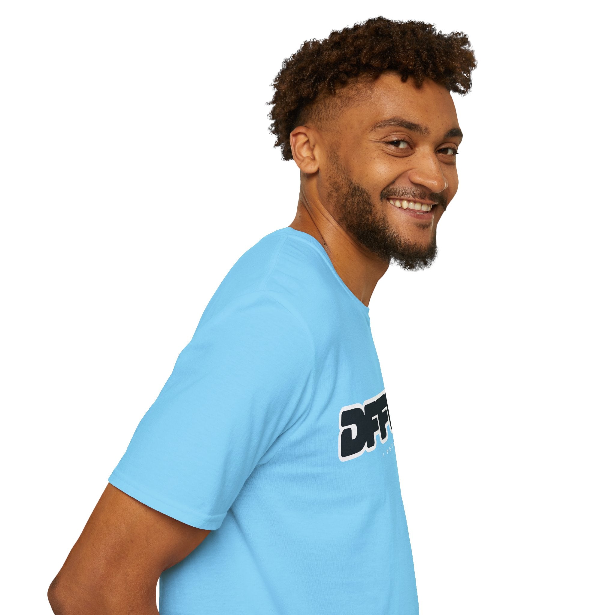 Different(DFFRNT) Text Logo T-Shirt