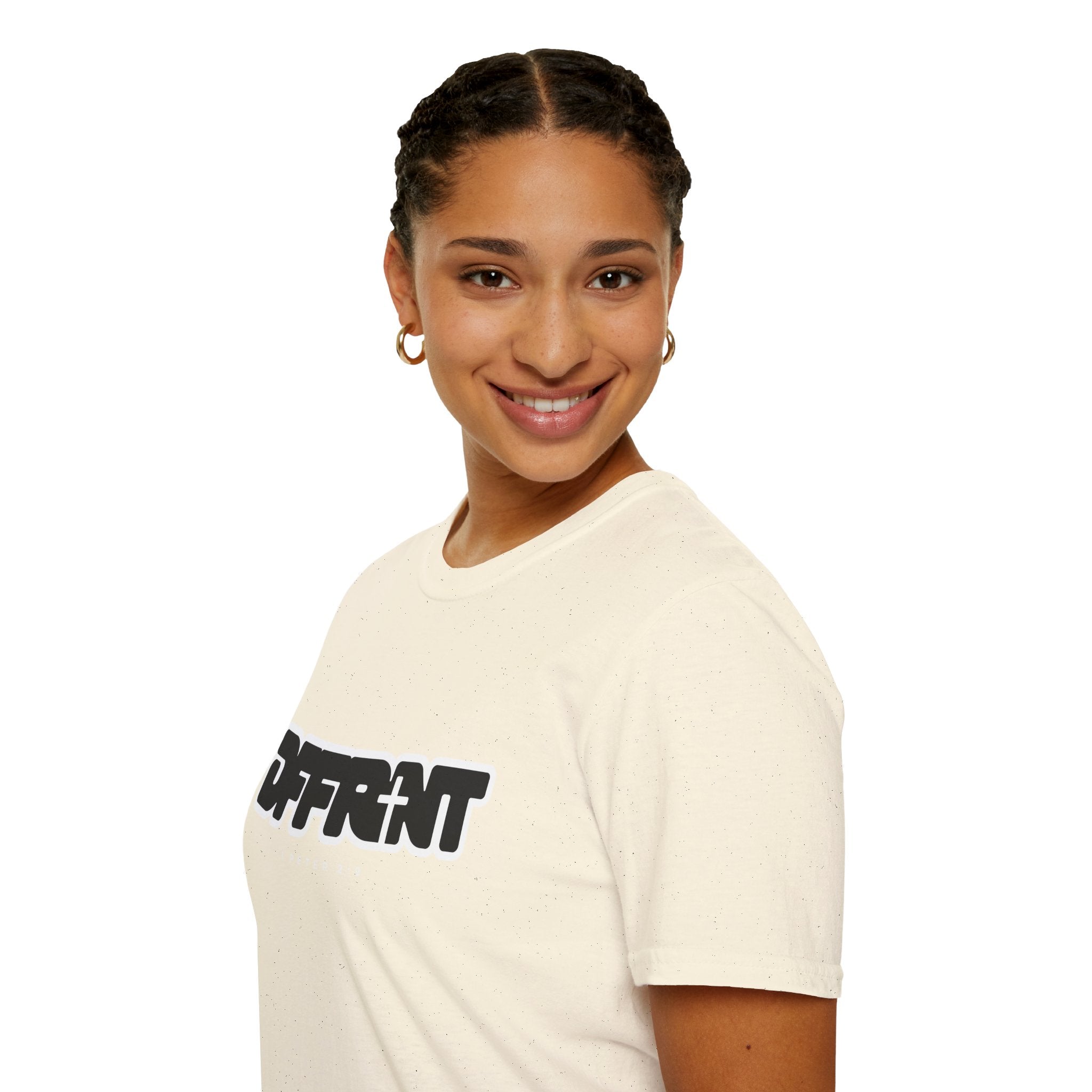 Different(DFFRNT) Text Logo T-Shirt