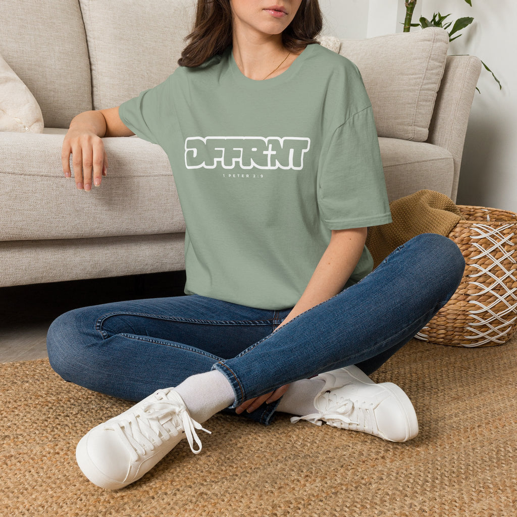 Dffrnt (hallow)Logo T-Shirt