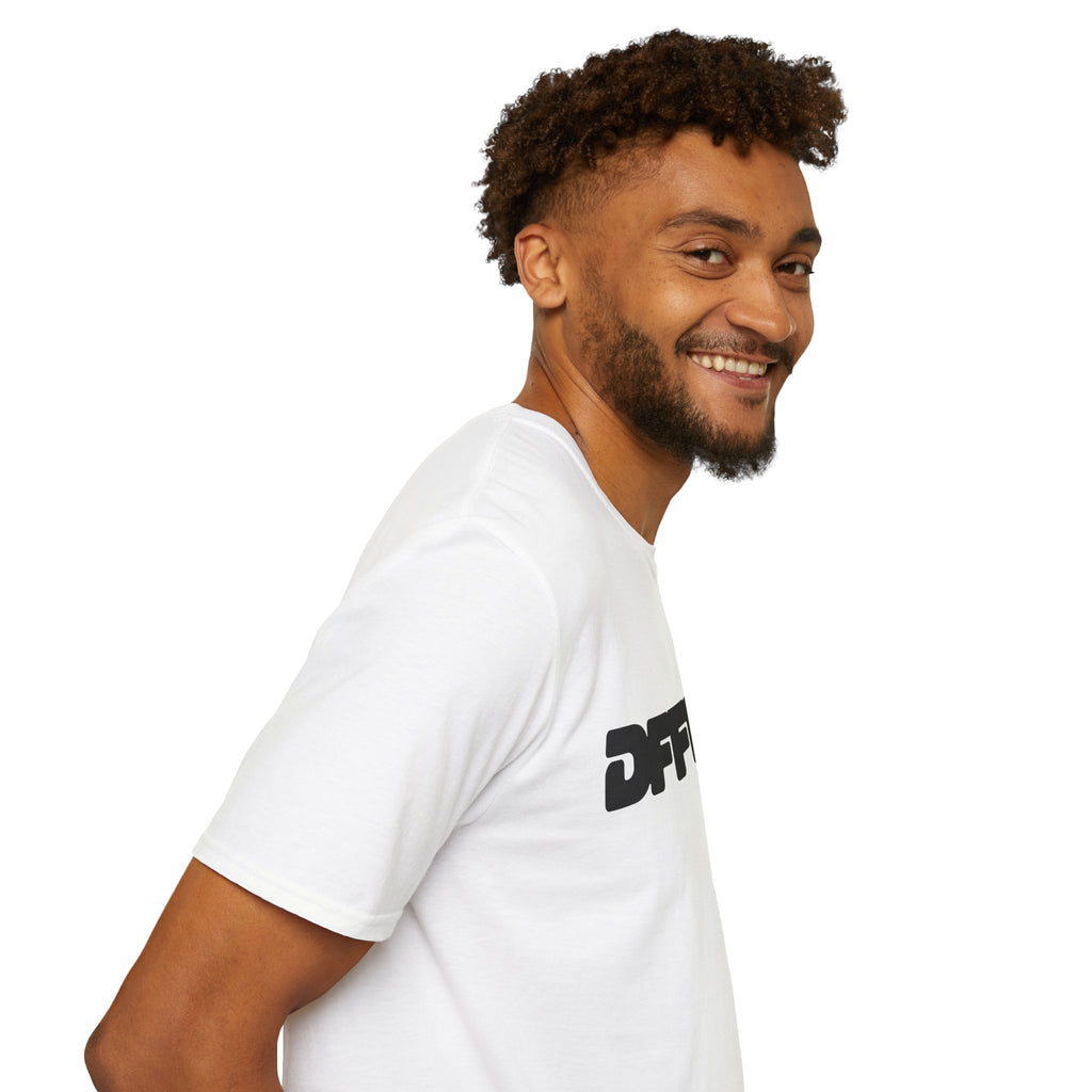 Different(DFFRNT) Text Logo T-Shirt