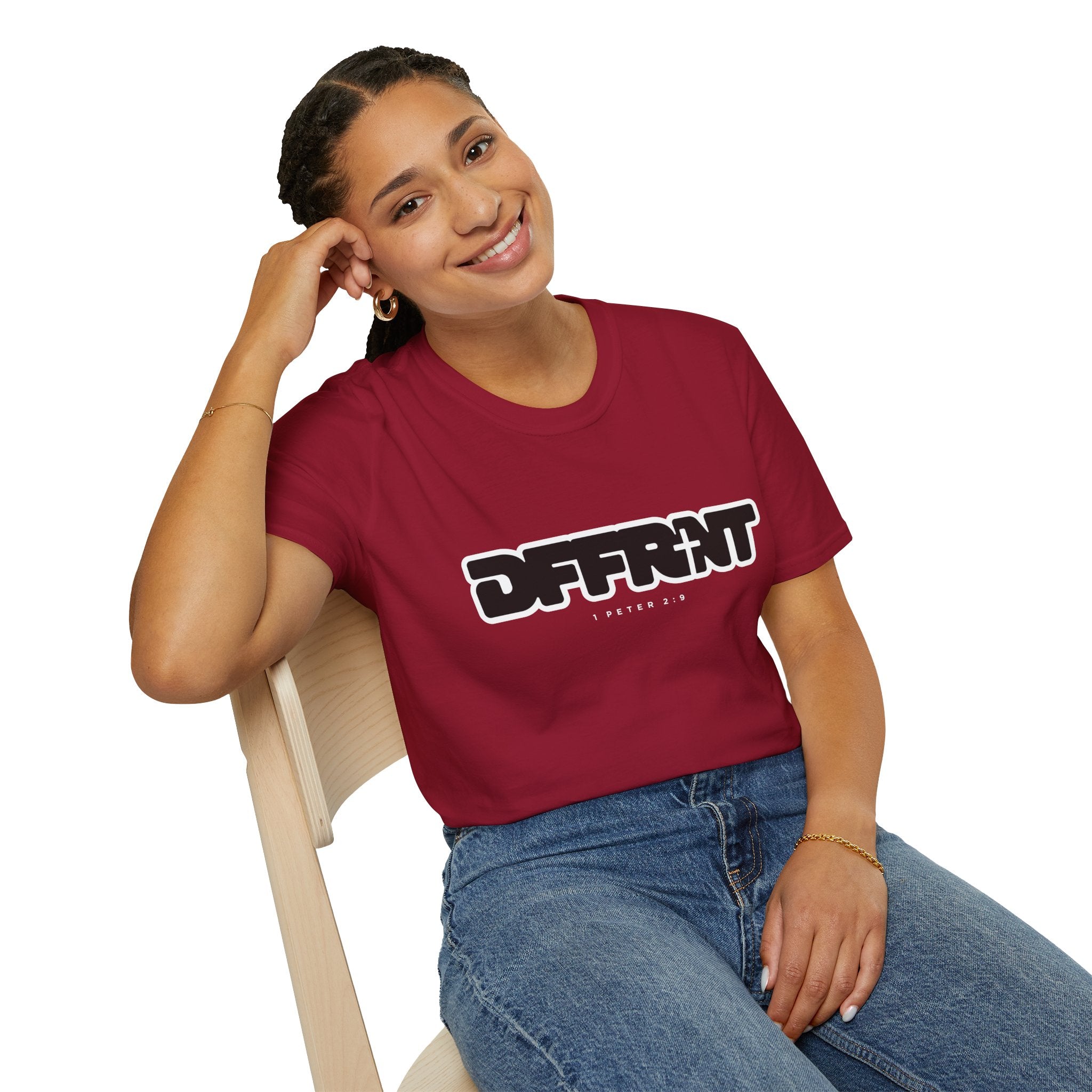 Different(DFFRNT) Text Logo T-Shirt
