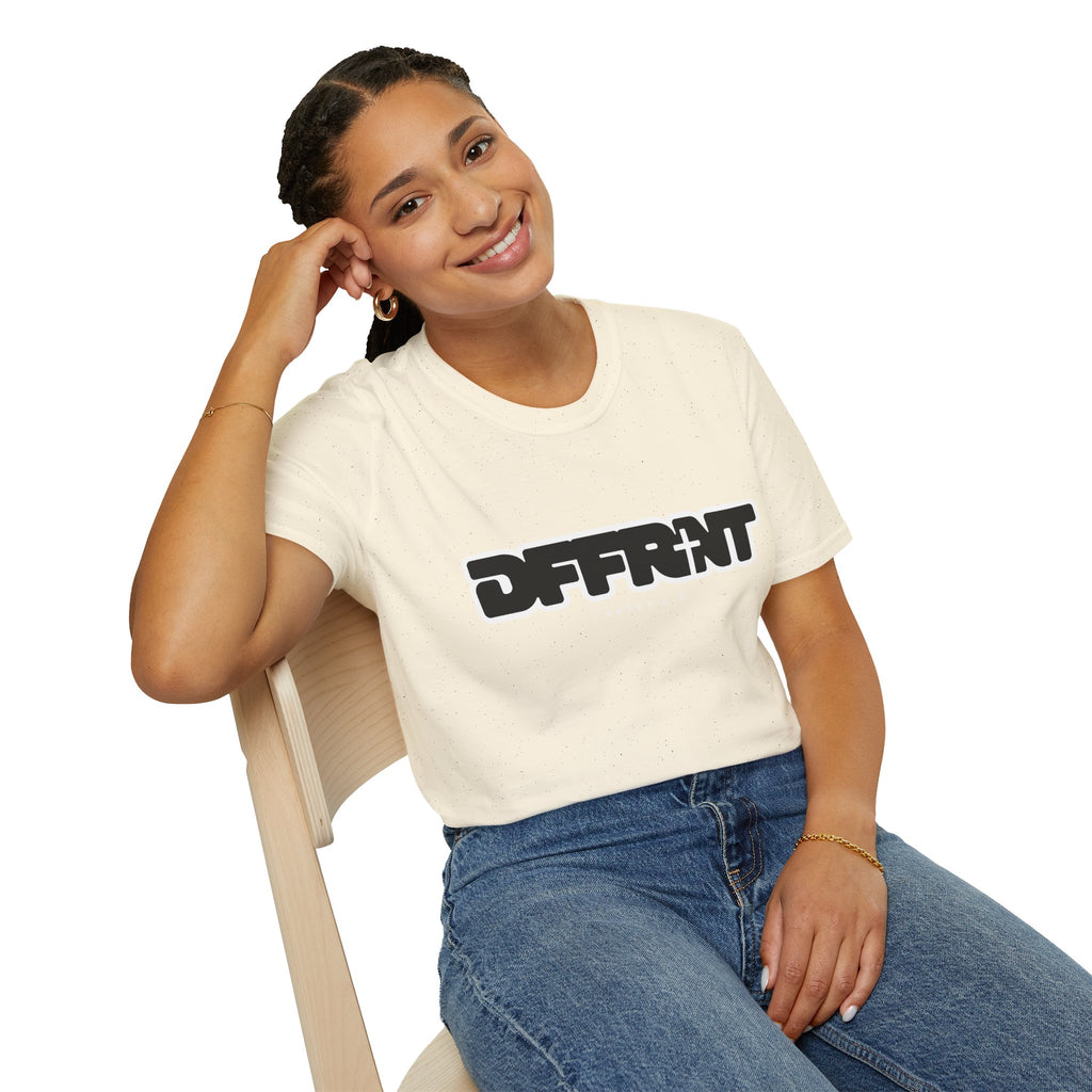 Different(DFFRNT) Text Logo T-Shirt