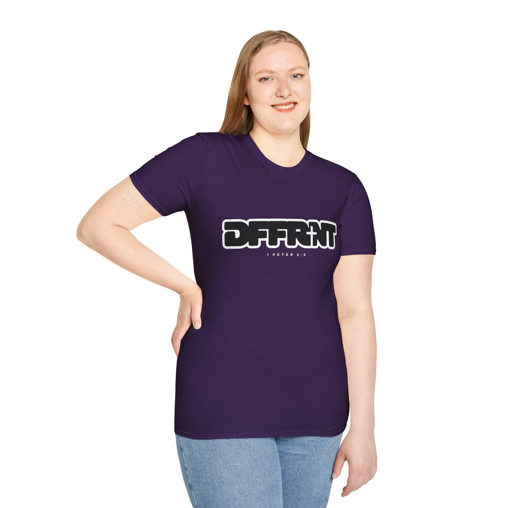 Different(DFFRNT) Text Logo T-Shirt